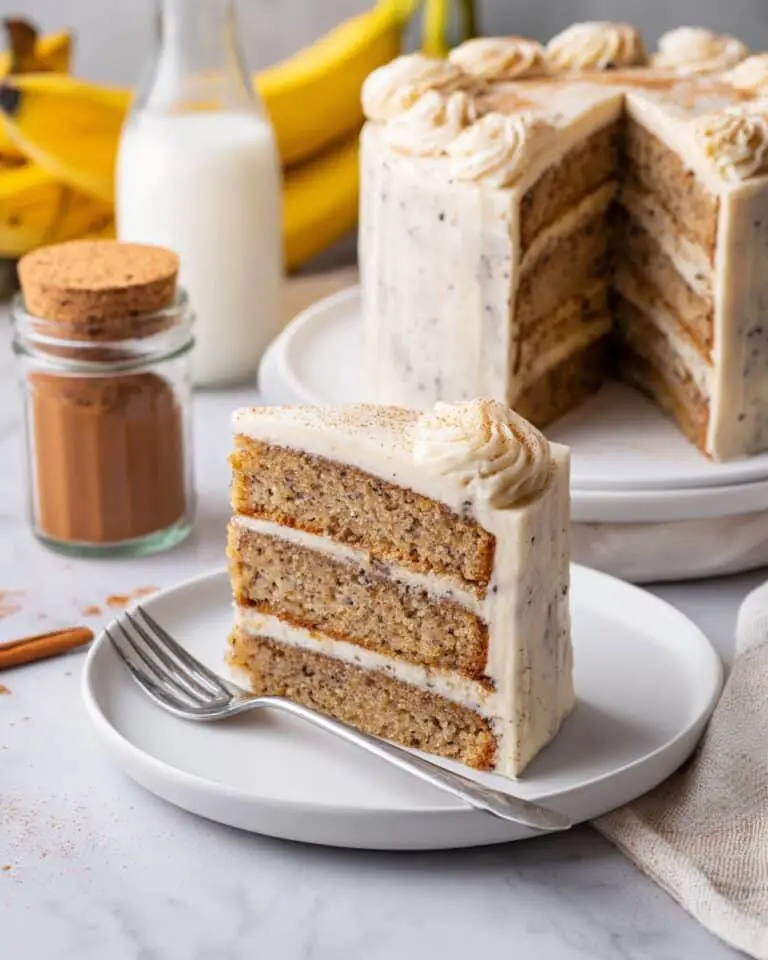 Best Banana Cake with Cinnamon Cream Cheese Frosting Recipe